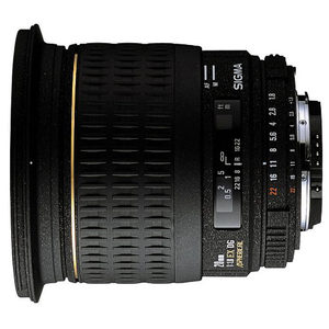 适马20mm F1.8 EX